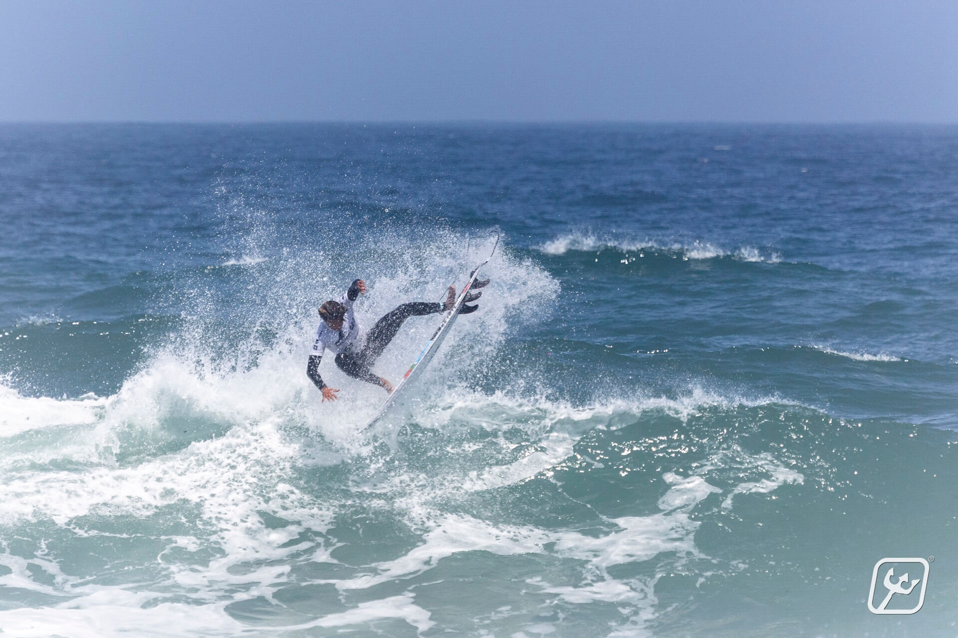 The 4th day of the Eurosurf Junior was a marathon with consequences in Santa Cruz